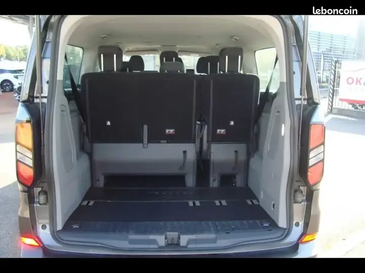 Ford Tourneo Custom 2024 photo 4