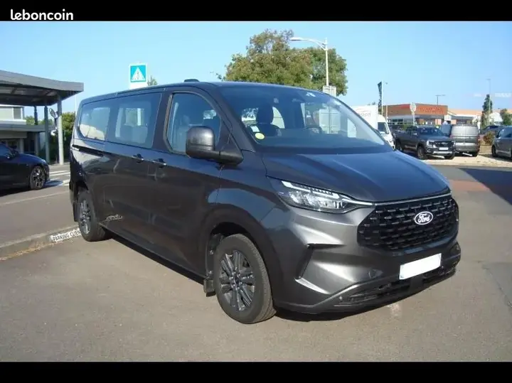 Ford Tourneo Custom