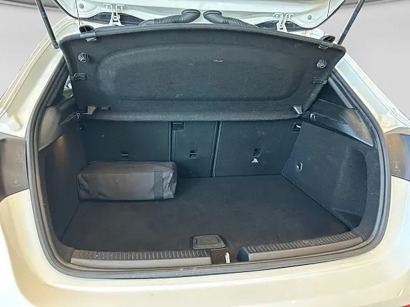 Mercedes-Benz A250 E 2021 photo 4
