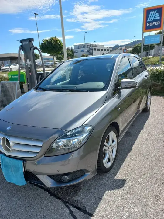 Mercedes-Benz B-Class 2012 photo 3