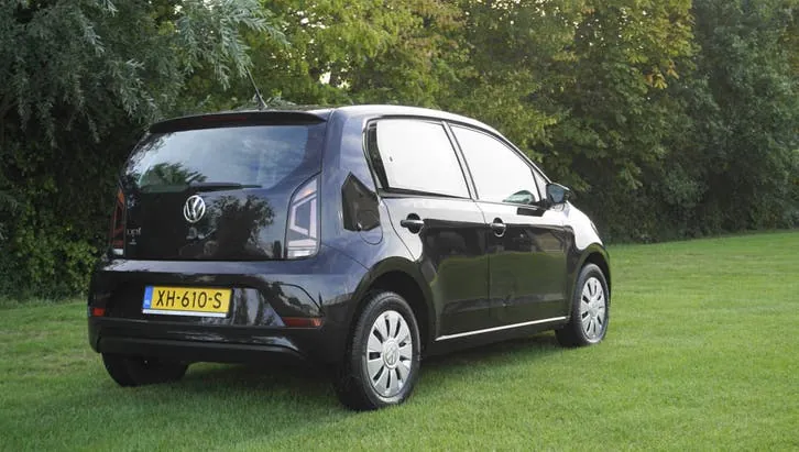 Volkswagen Up 2019 photo 2