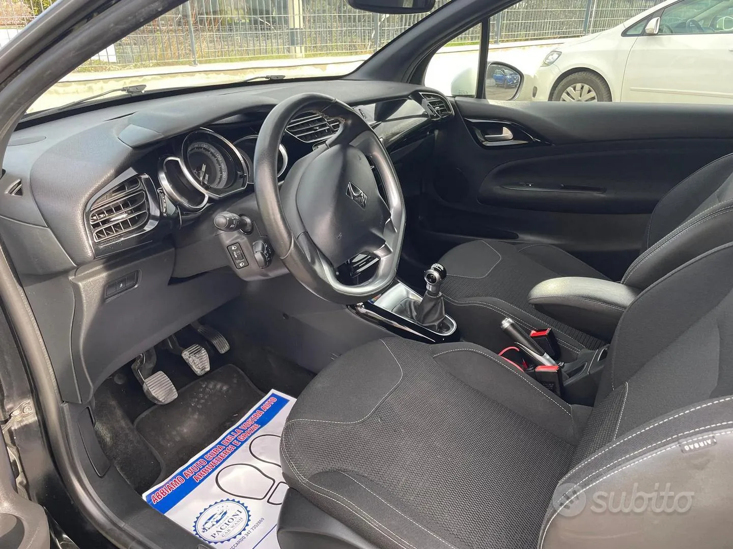 DS Automobiles Ds 3 2018 photo 4