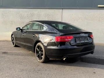 Audi A5 2010 photo 3