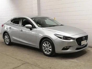 Mazda Axela 2017 photo 2