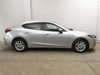 Mazda Axela 2017 photo 4