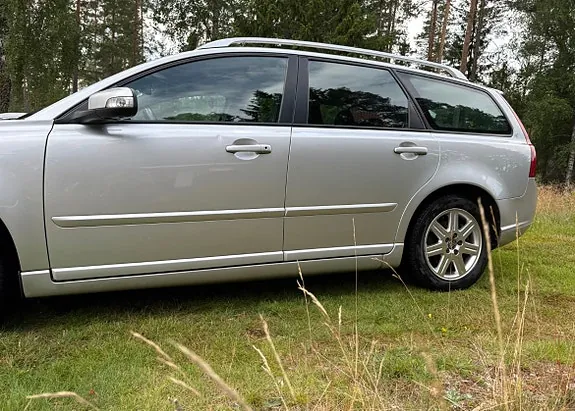 Volvo V50 2009 photo 4
