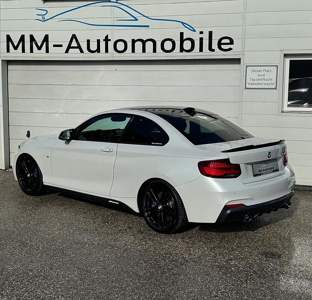 BMW 2 Series 2019 photo 2