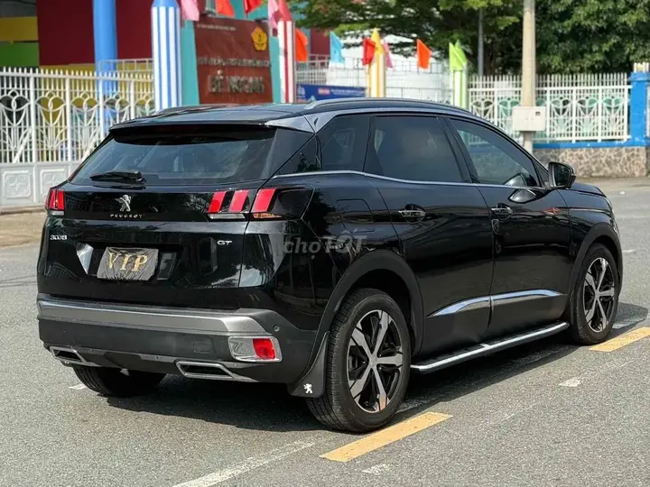 Peugeot 3008 2018 photo 2
