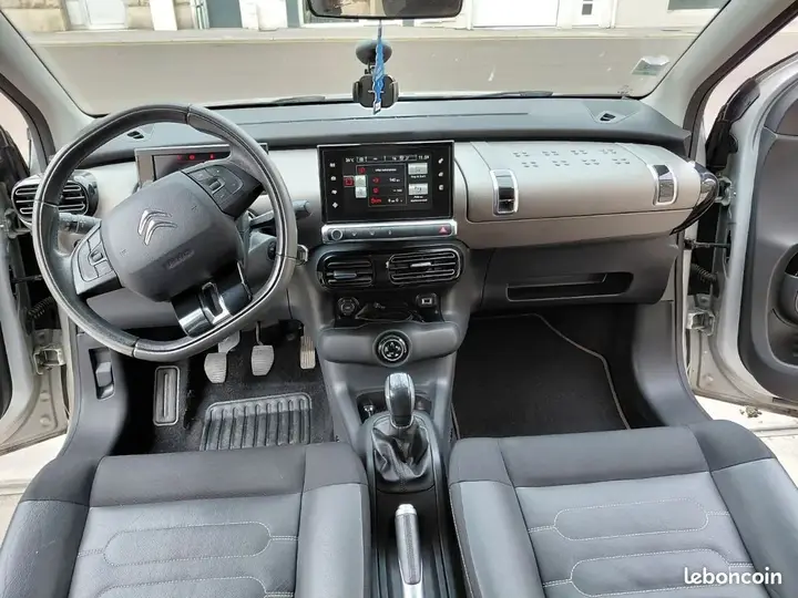 Citroen C4 Cactus 2017 photo 2