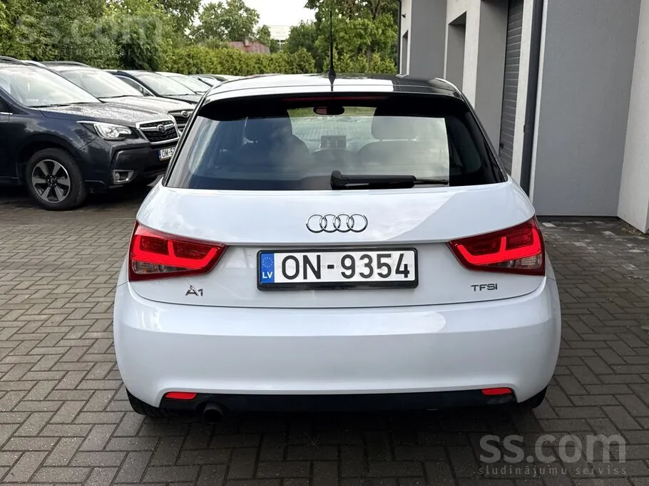 Audi A1 2012 photo 5