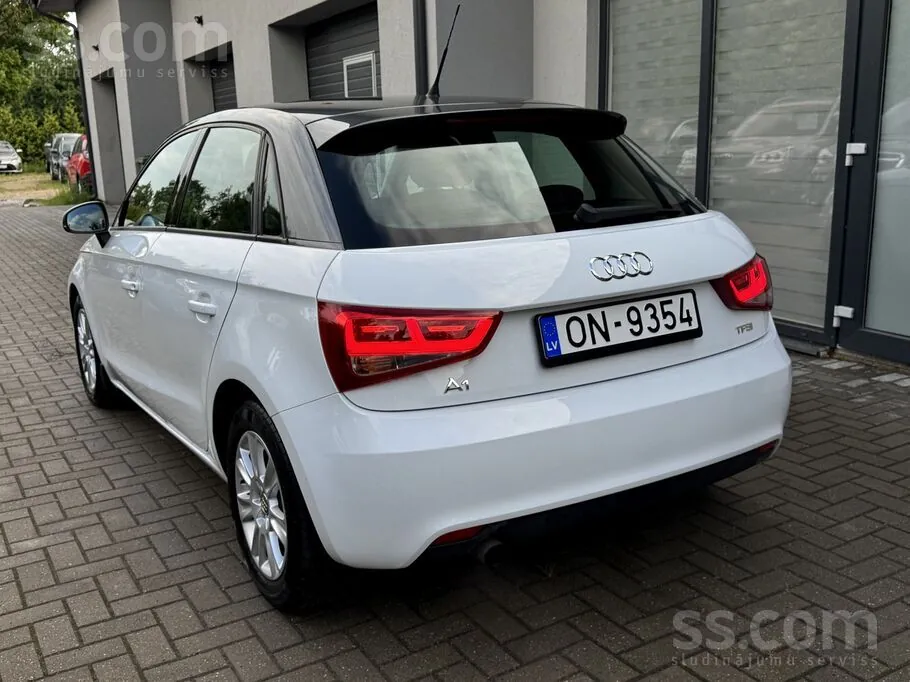 Audi A1 2012 photo 4
