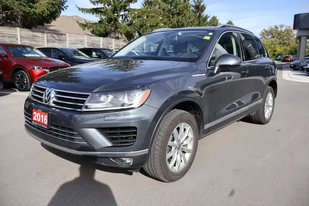 Volkswagen Touareg