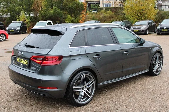 Audi E-Tron 2016 photo 4