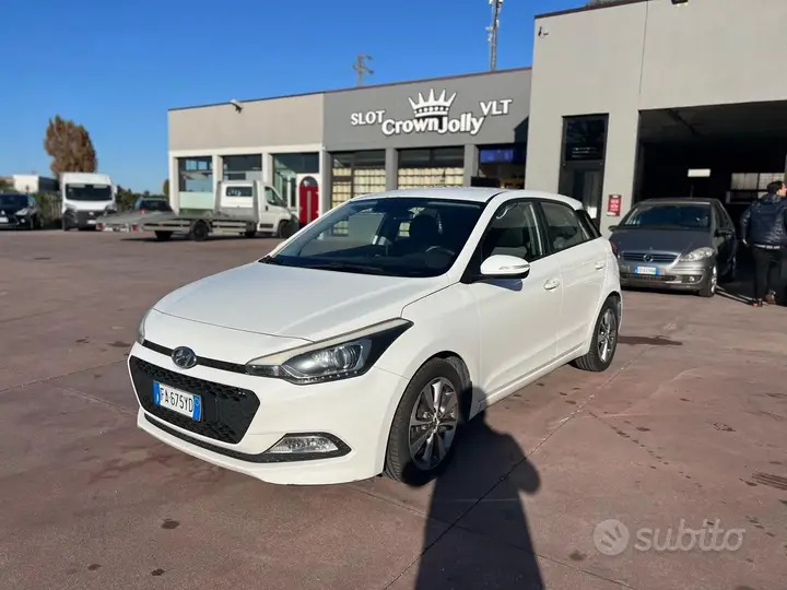 Hyundai I20