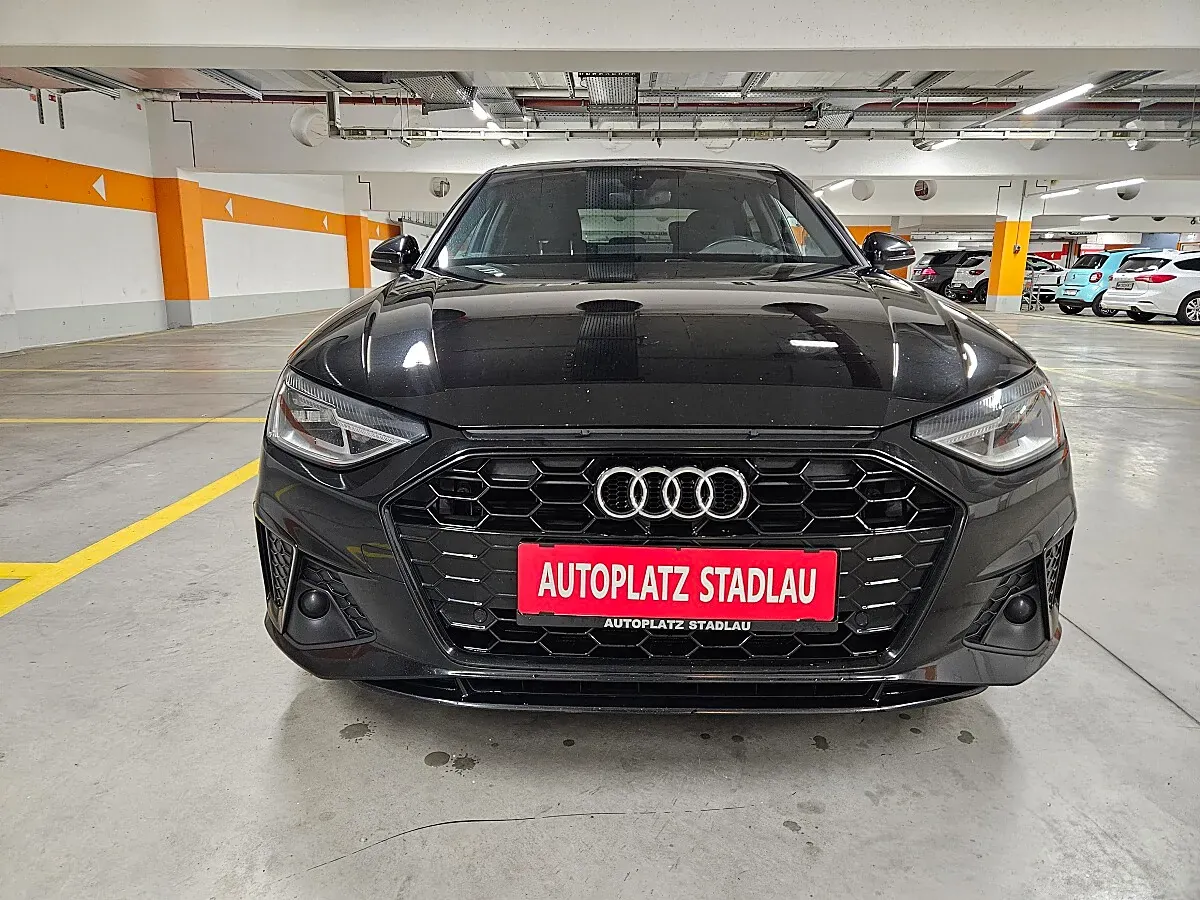 Audi A4 2022 photo 3