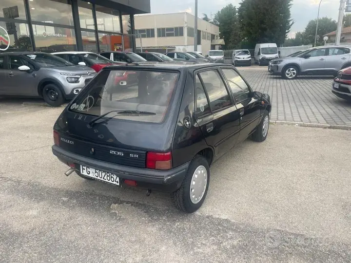 Peugeot 205 1992 photo 4