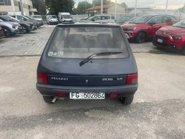 Peugeot 205 1992 photo 5