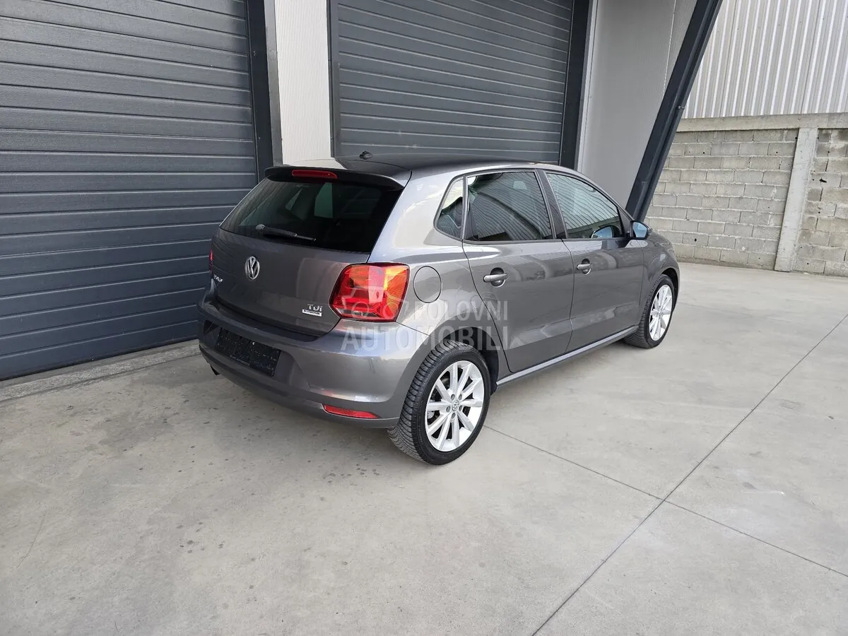 Volkswagen Polo 2015 photo 5
