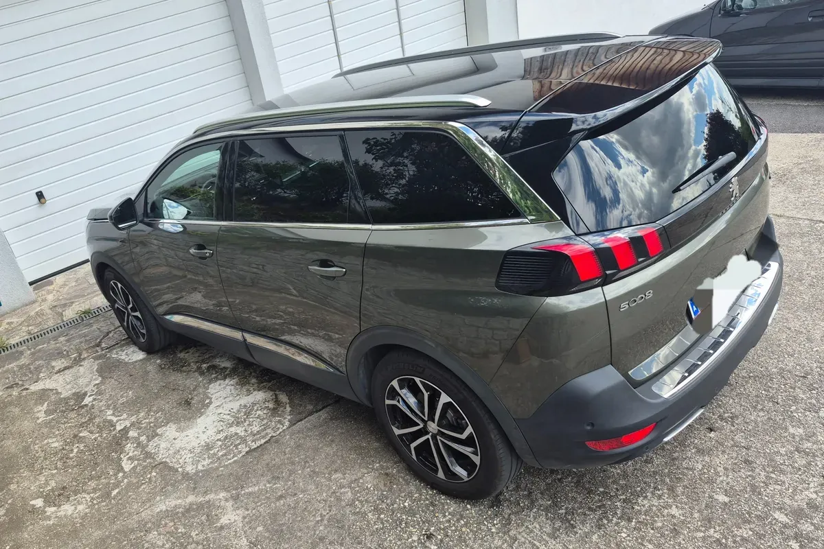 Peugeot 5008 2019 photo 2