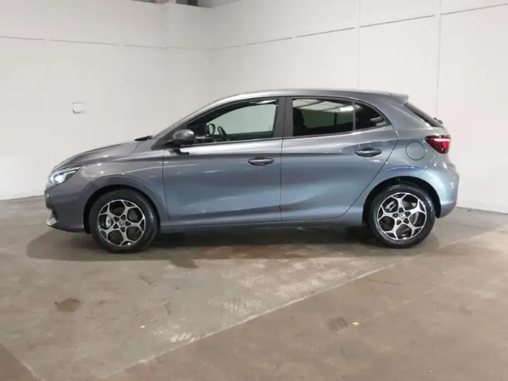 MG Mg3 2025 photo 4