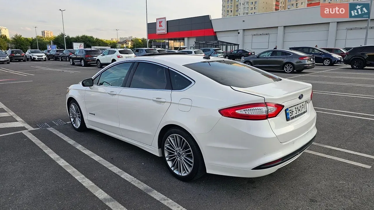 Ford Fusion 2013 photo 5