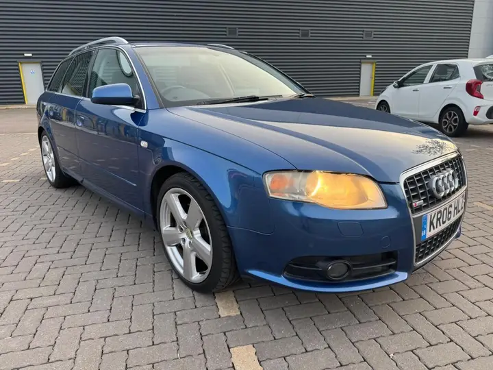 Audi A4 Avant