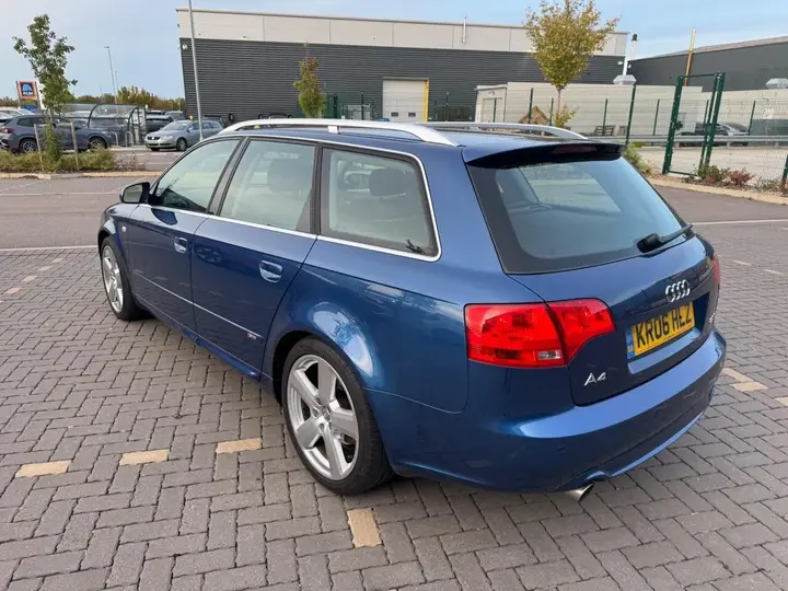 Audi A4 Avant 2006 photo 5