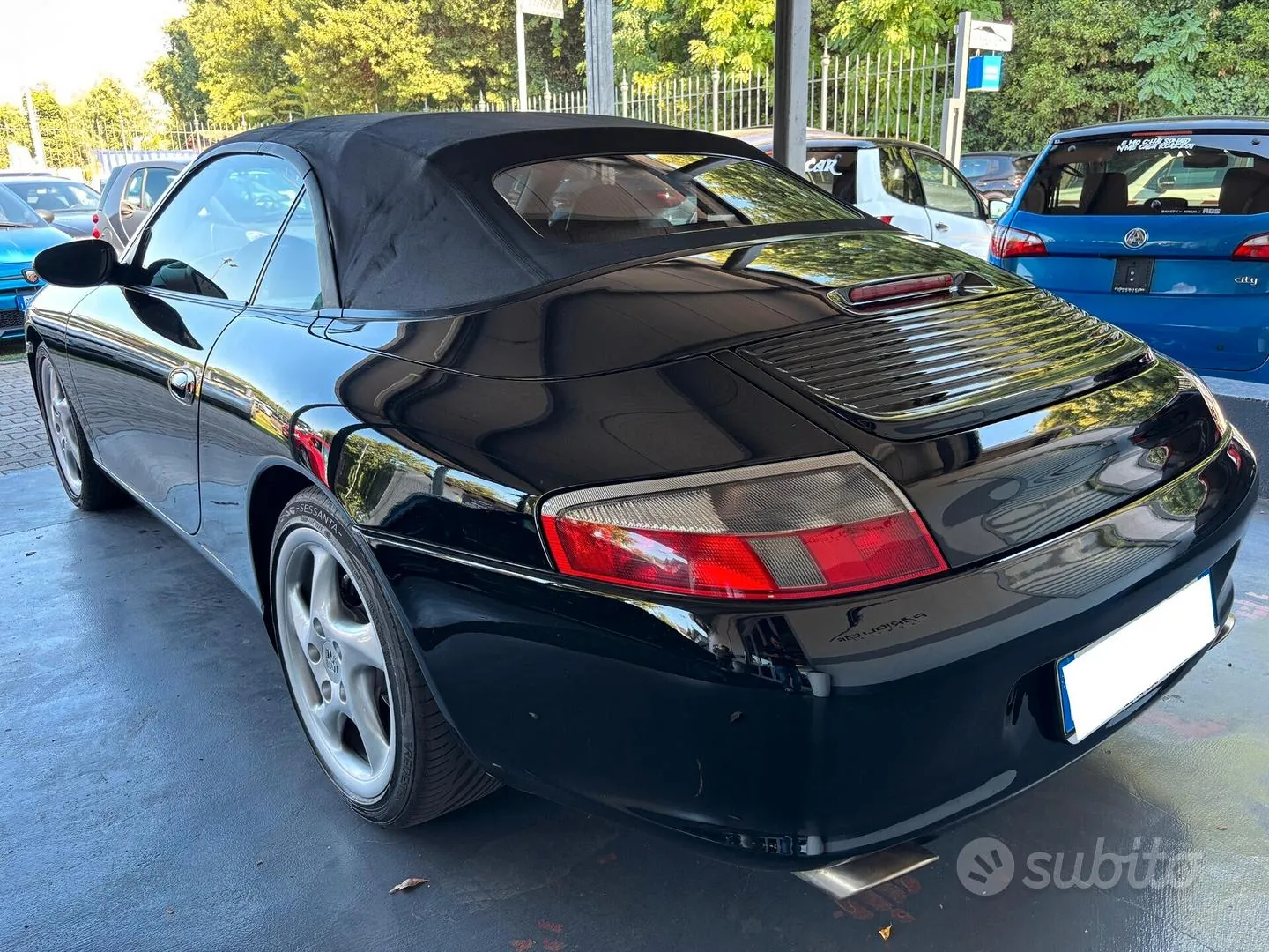 Porsche 911 Carrera 2002 photo 5