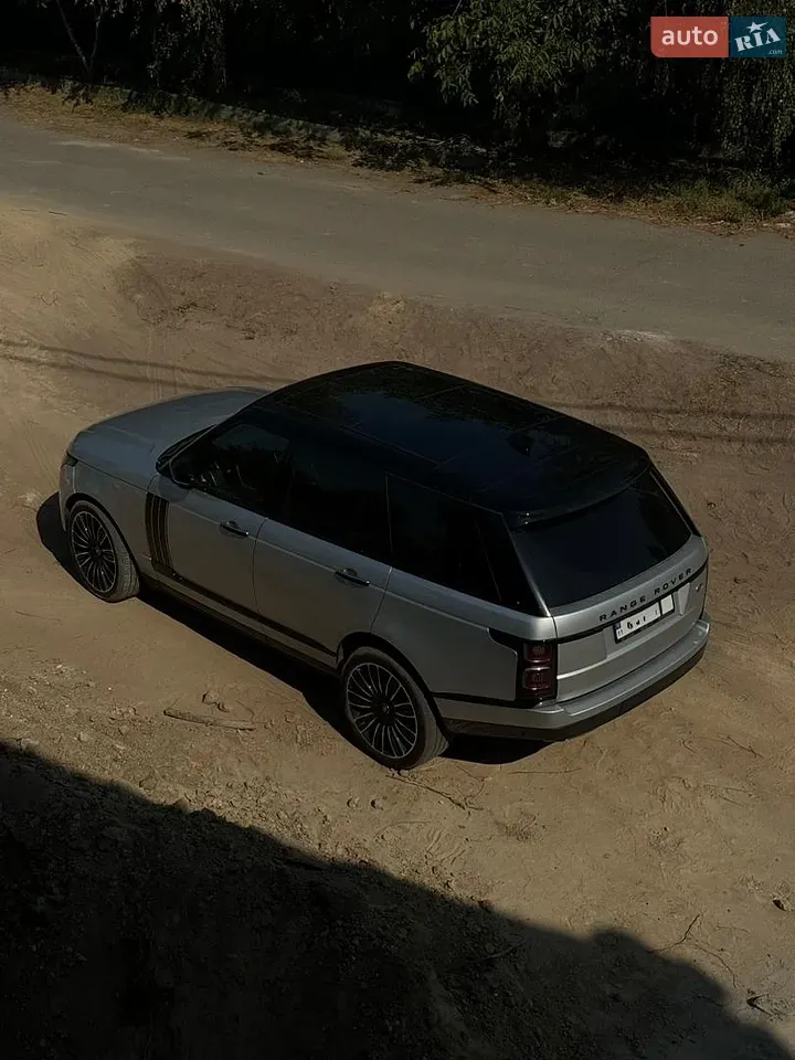 Land Rover Range Rover 2018 photo 2