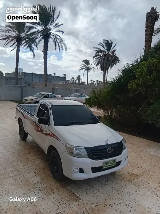 Toyota Hilux 2012 photo 5