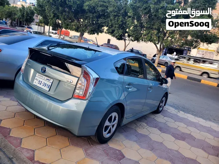 Toyota Prius 2013 photo 4