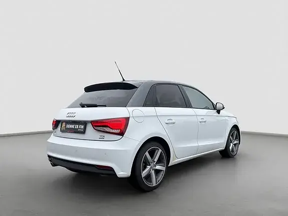 Audi A1 2016 photo 5