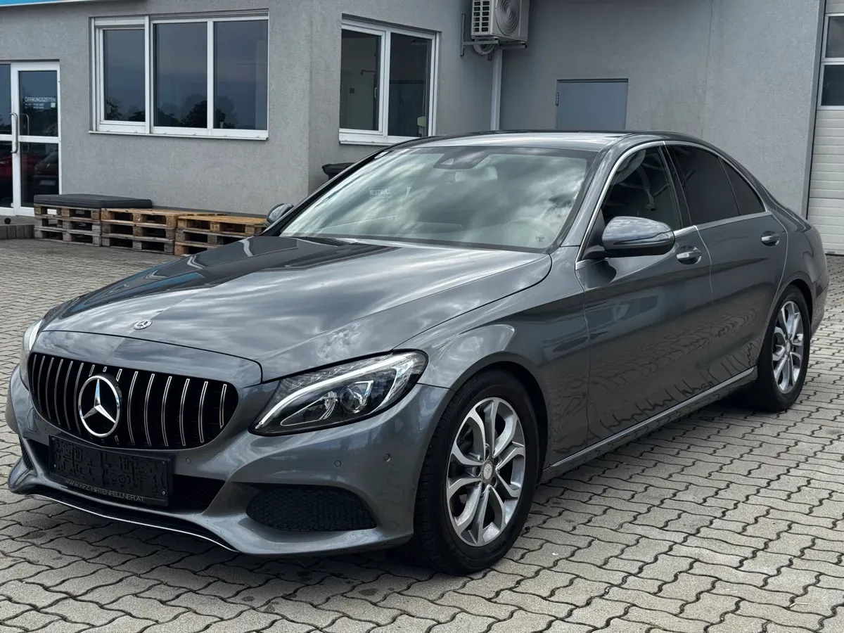 Mercedes-Benz C-Class 2017 photo 2