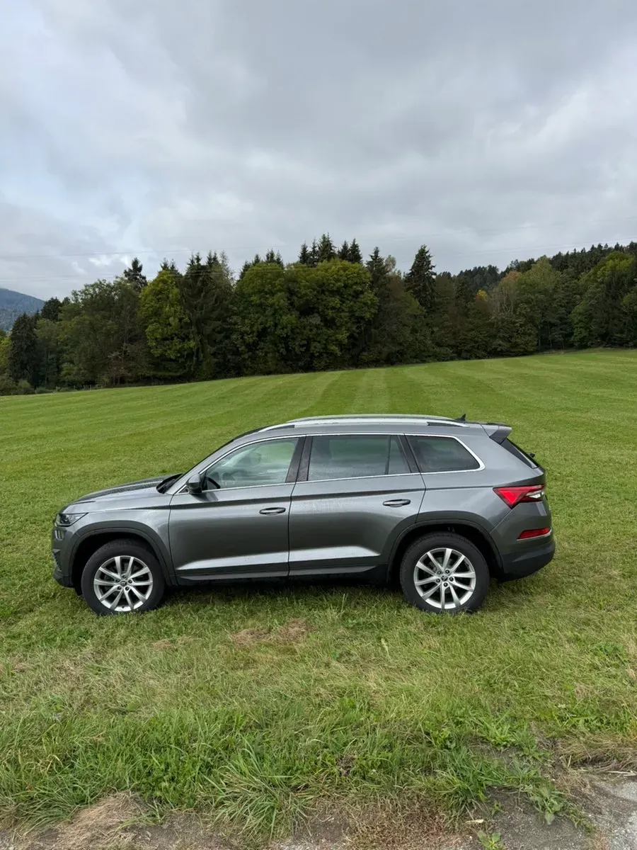 Skoda Kodiaq 2022 photo 2
