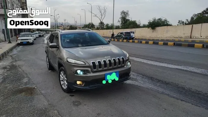 Jeep Cherokee 2016 photo 2