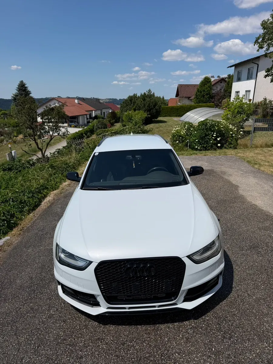 Audi A4 2015 photo 3
