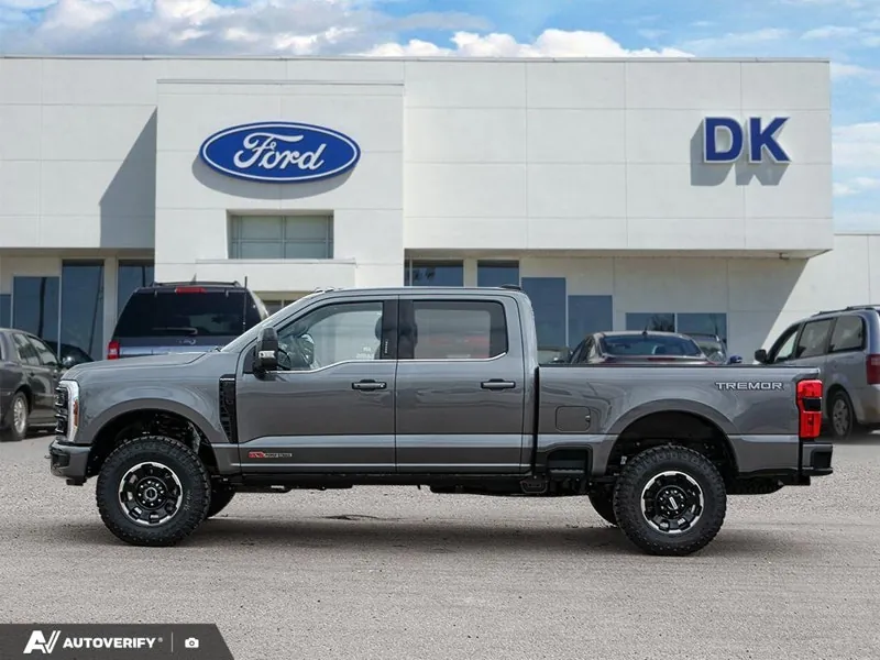 Ford F-350 Super Duty 2027 photo 3