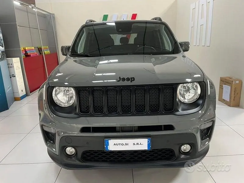 Jeep Renegade 2022 photo 2