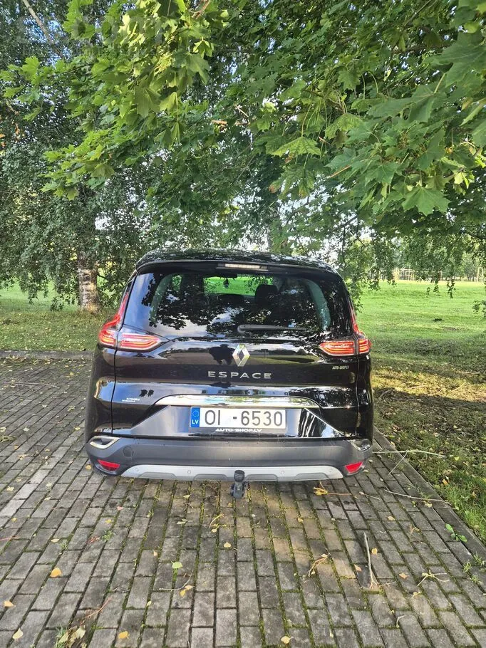 Renault Espace 2015 photo 2