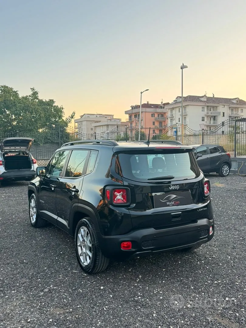 Jeep Renegade 2022 photo 3