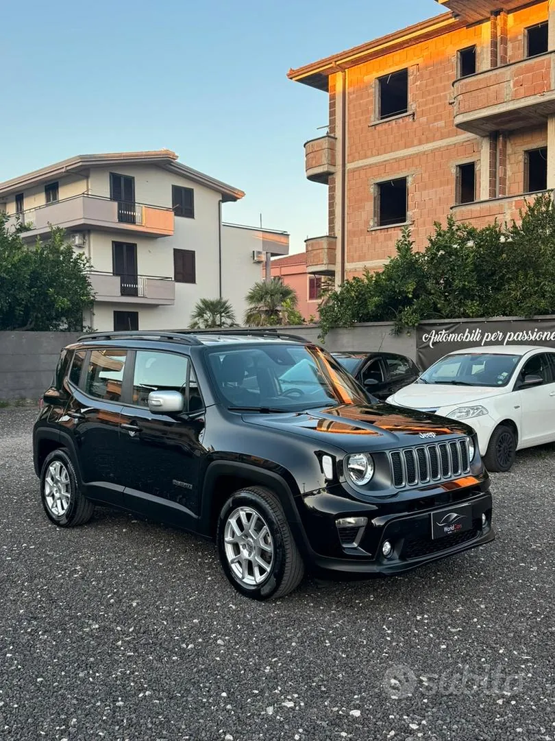 Jeep Renegade 2022 photo 2