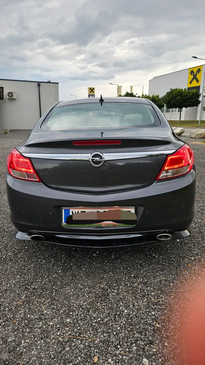 Opel Insignia 2009 photo 2