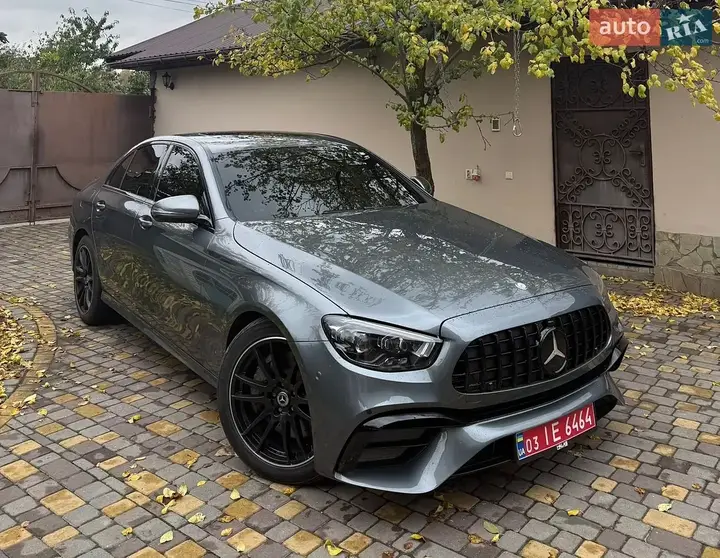 Mercedes-Benz E-Class 2016 photo 2