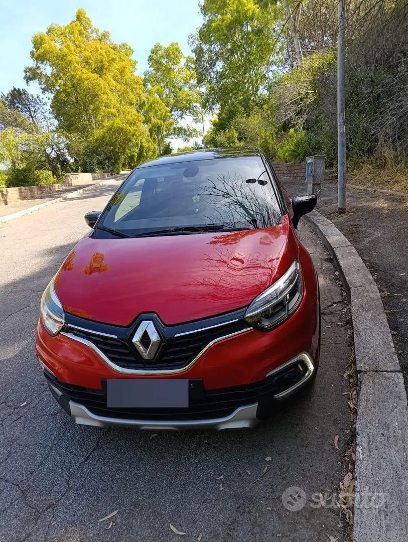 Renault Captur 2018 photo 2