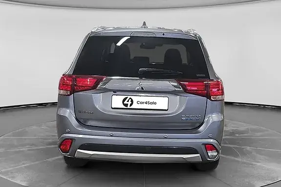 Mitsubishi Outlander 2017 photo 4