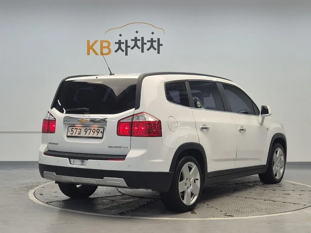 Chevrolet Orlando 2013 photo 3