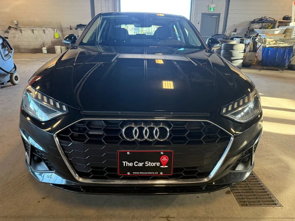Audi A4 2020 photo 2
