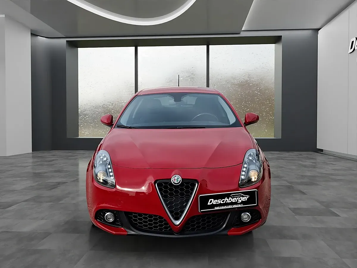 Alfa Romeo Giulietta 2017 photo 3