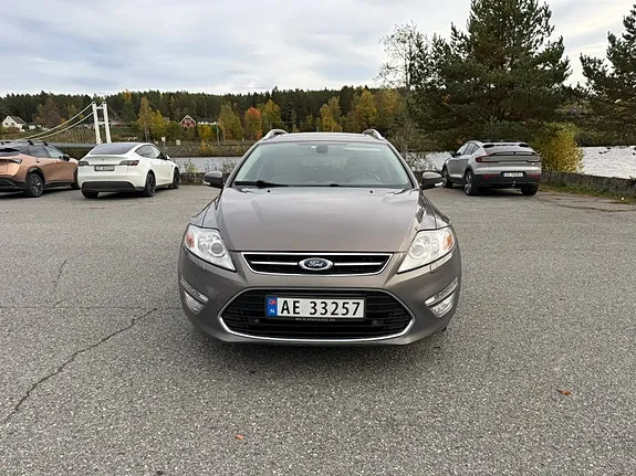 Ford Mondeo 2012 photo 2