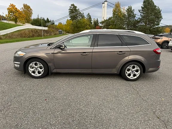 Ford Mondeo 2012 photo 4